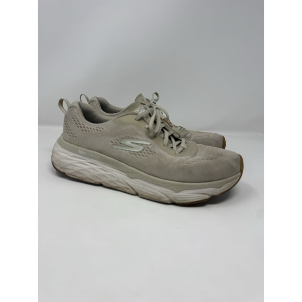 Skechers Women's Go Run Max Cushioning Elite sneakers Size 10